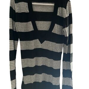 Sele Black and Gray Striped Sweater
